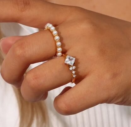 Bague fine perles fantaisie