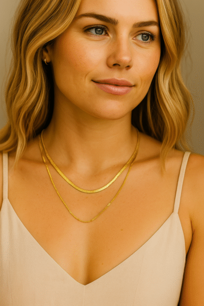 collier double rang avec chaîne plate et chaîne fine en acier inoxydable