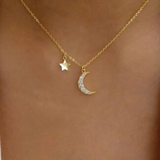 Collier lune tendance