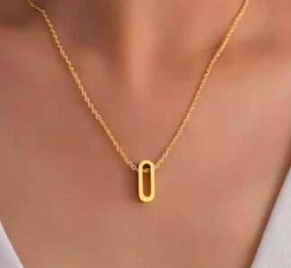 Collier pendentif discret