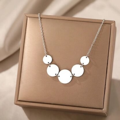 Collier petites medailles