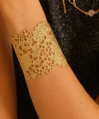 manchette metal motif dentelle