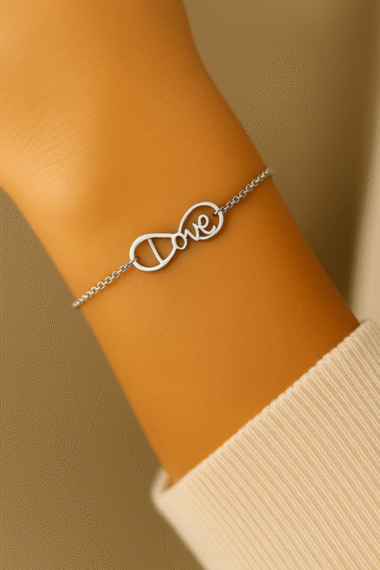 bracelet avec symbol infini avec mot love