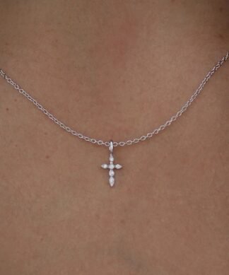 collier argent croix