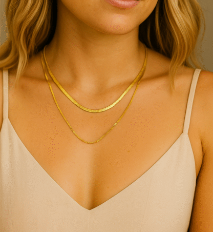 collier double rang avec chaîne plate et chaîne fine en acier inoxydable