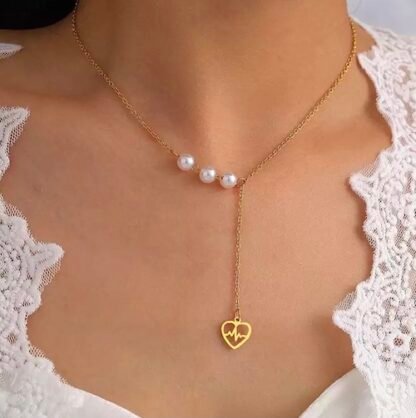 Collier forme Y coeur