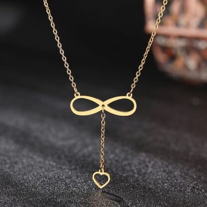 collier coeur avec infini