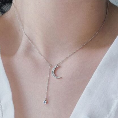 Collier lune argent tendance 2024