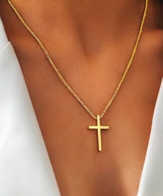 Collier pendentif croix