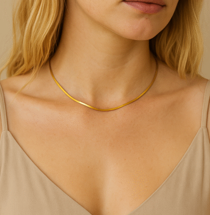 ras du cou chaine plate acier inoxydable doré