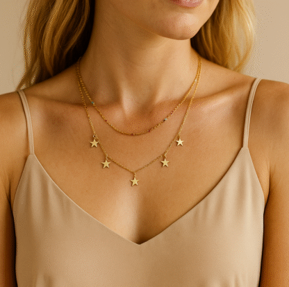 collier ras du cou double rang avec étoiles