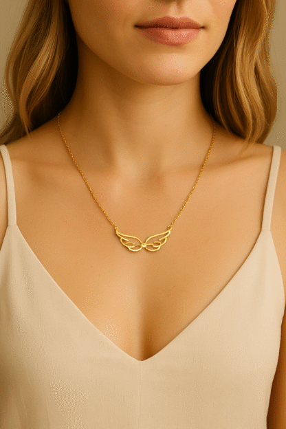 collier avec pendentif ailes d'ange en acier inoxydable