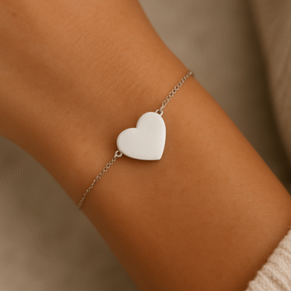 bracelet chaine fine avec pendentif coeur pour femme